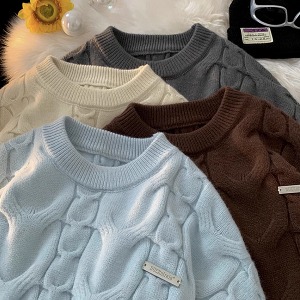 실버 로고 꽈배기 케이블 스웨터 니트 MN2150